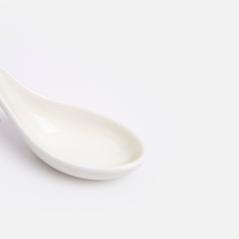 查莉強化瓷匙13cm 映湖灰綠｜餐茶用具｜HOLA 和樂家居