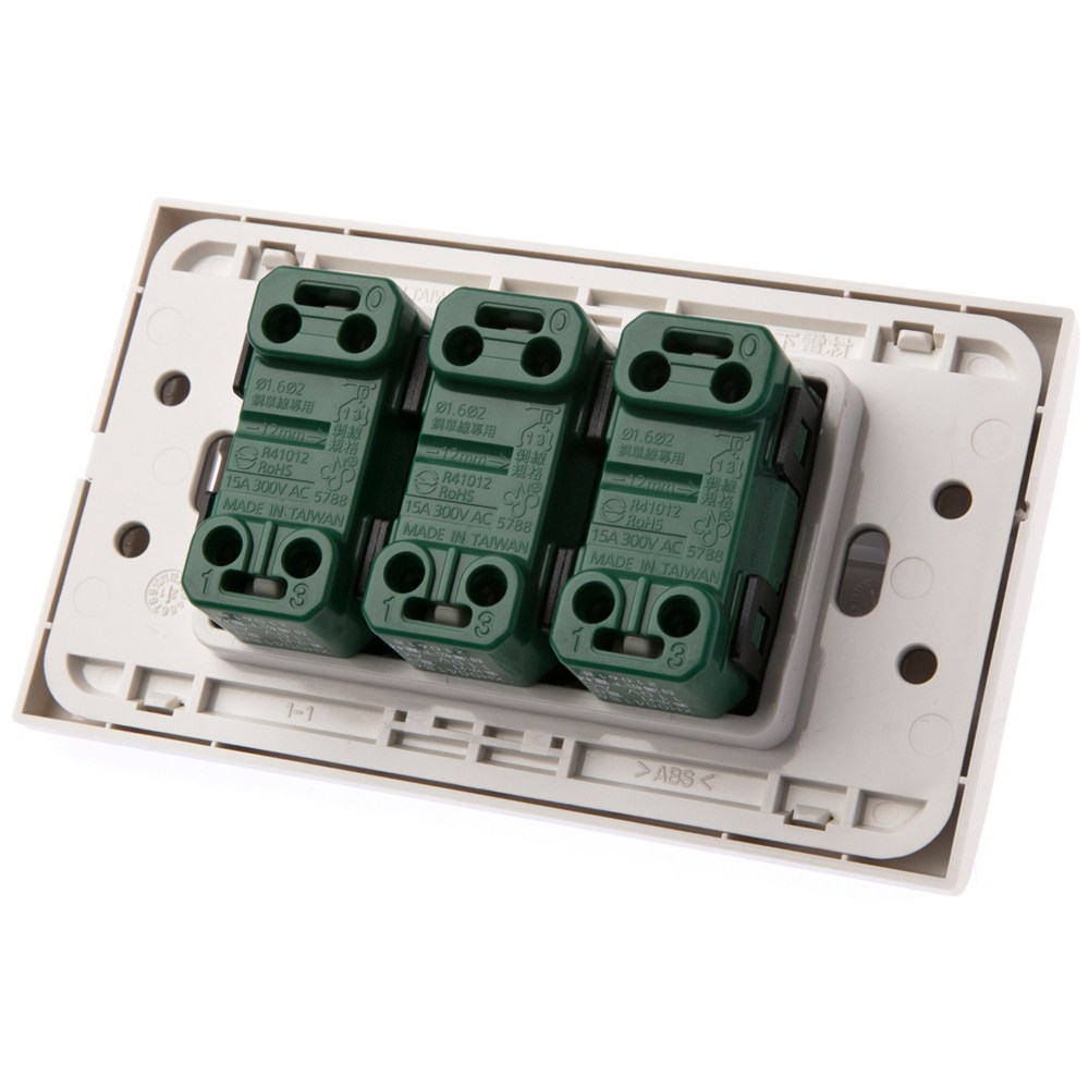 星光埋入式螢光三開關組｜燈具照明｜特力屋．特力屋線上購物