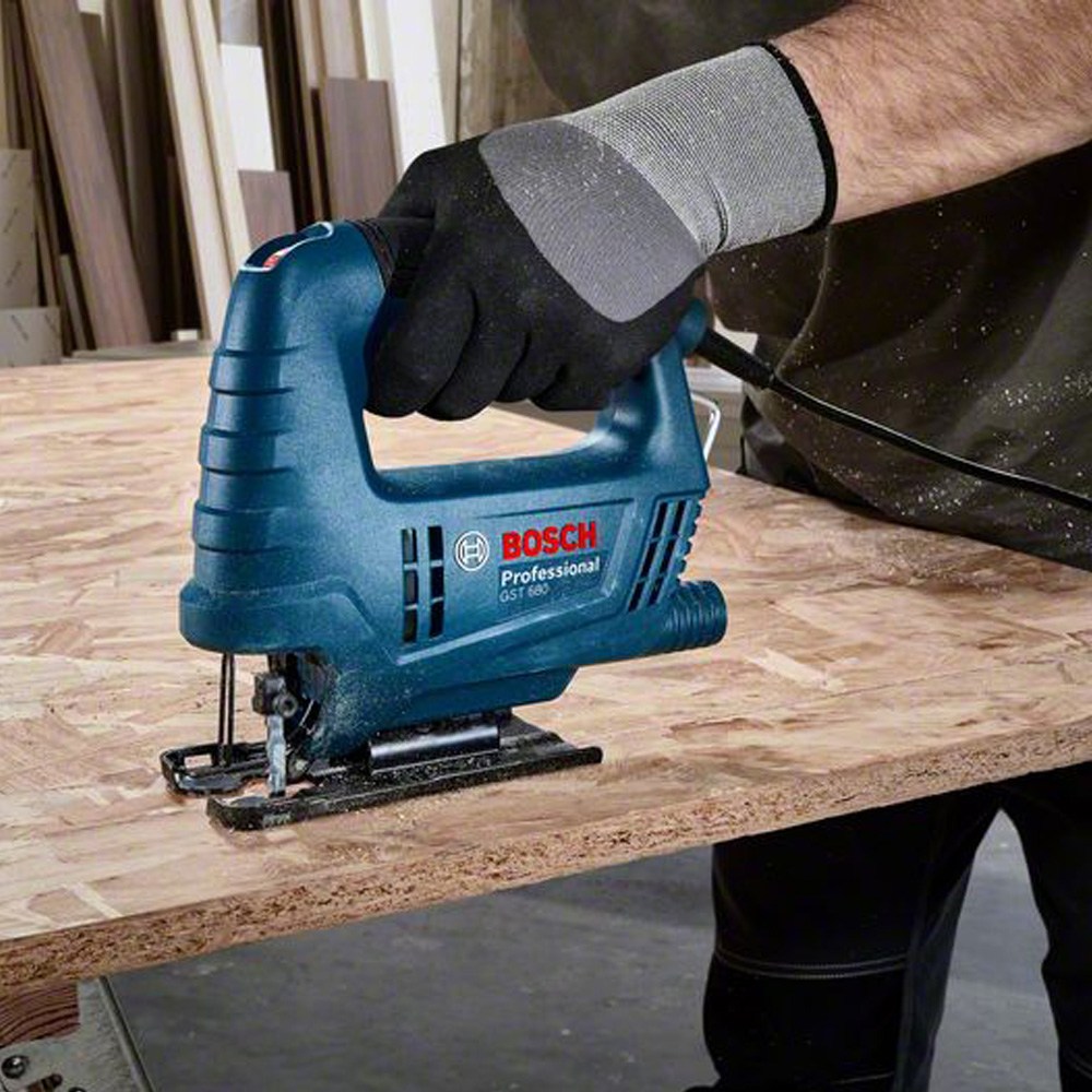 BOSCH 線鋸機GST 680|五金工具|特力屋.特力屋線上購物 BOSCH 線鋸機GST 680|五金工具|特力屋.特力屋線上購物
