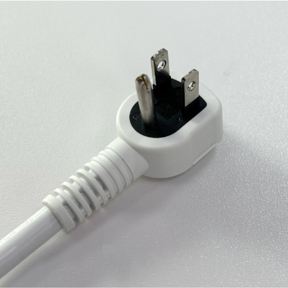 特力屋 3P高溫斷電 4開3插 +USB PD65W充電座延長線 1.8m