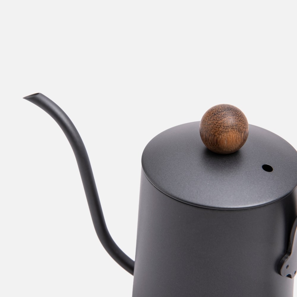 A-IDIO｜黑金木手沖壺(600ml)｜餐茶用具｜HOLA 和樂家居