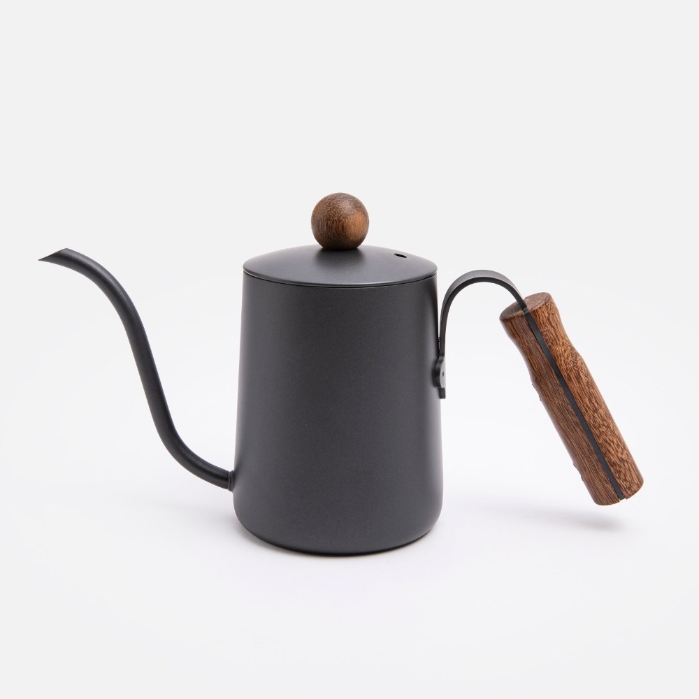 A-IDIO｜黑金木手沖壺(600ml)｜餐茶用具｜HOLA 和樂家居