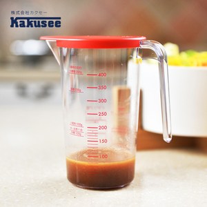 【日本Kakusee料理道具】透明附蓋量表醬料壺紅色