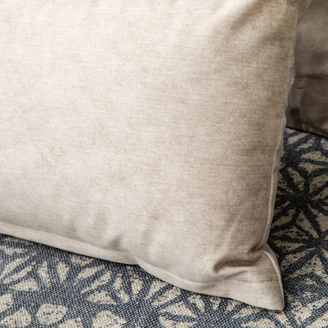 Hoi 台灣製質感沙發布長抱枕35x85cm象牙米 居家紡品 Hoi 好好生活 特力 購物網