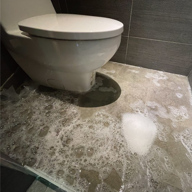 雨漏熱9030浴室地板浸泡式止漏劑4kg 油漆建材 特力屋 特力 購物網